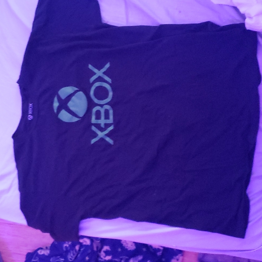XBOX t-shirt, never worn, size XL
